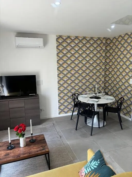 Mozart Cosy Love Room Chasse-sur-Rhône France