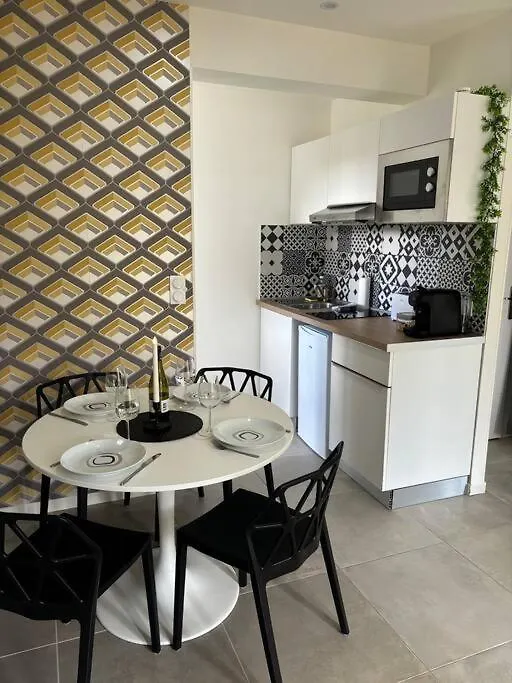 Appartement Mozart Cosy Love Room Chasse-sur-Rhône
